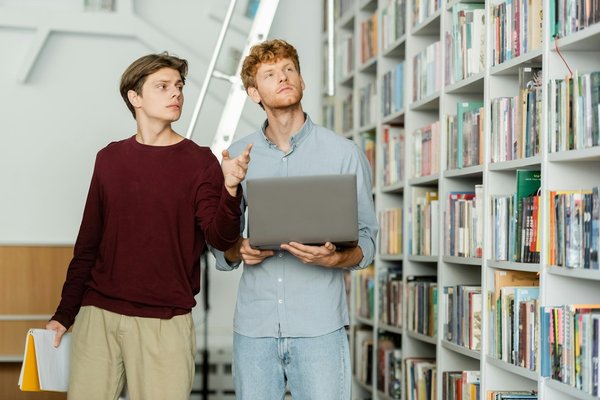 Which UK cruises offer detailed tours of Britain's ancient stone circles?