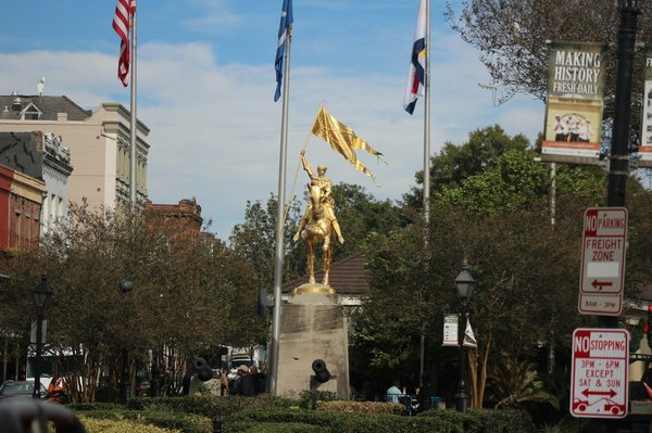 Which UK cities provide the most detailed guided tours on the history of British brewing techniques?